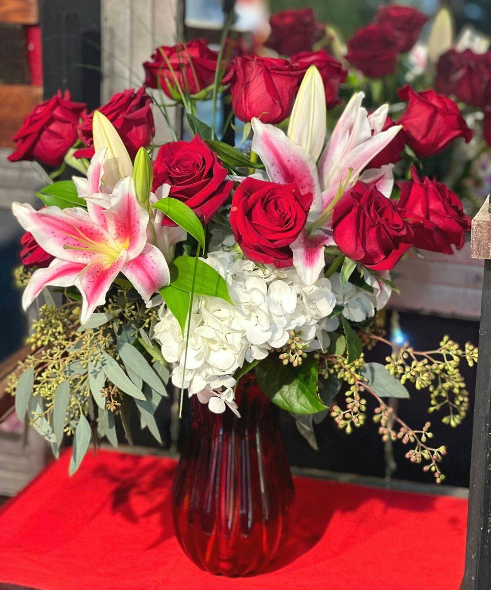 Valentine's Day Flower Delivery Milwaukee Voted Best Florist