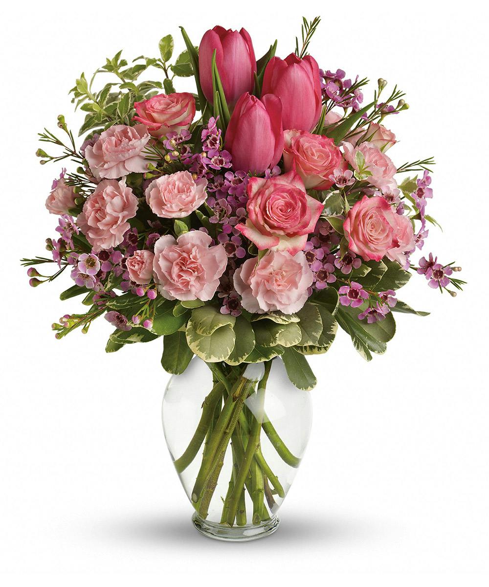Full Of Love Bouquet Milwaukee (WI) Spring Flowers Welke's Florist