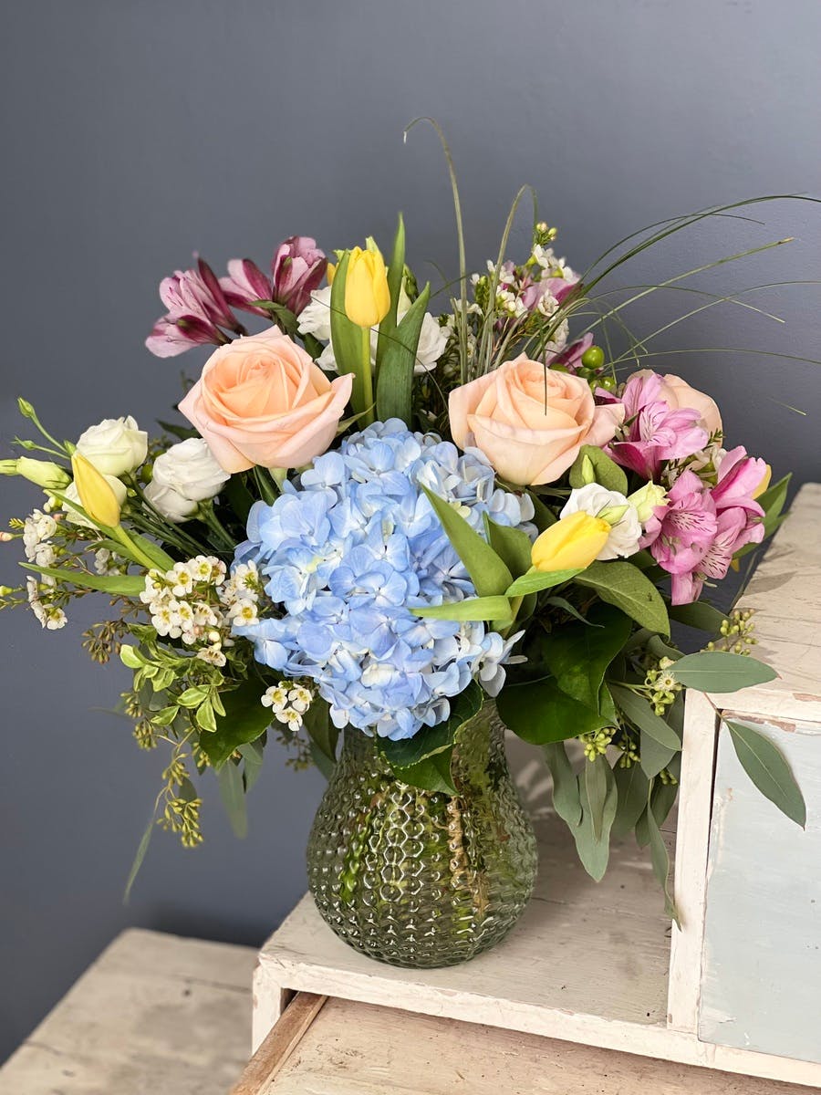 Spring Fever Milwaukee (WI) Spring Flowers Delivered Welke's Florist